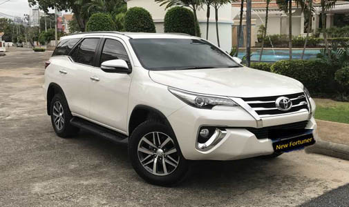 Toyota Fortuner car rental Delhi