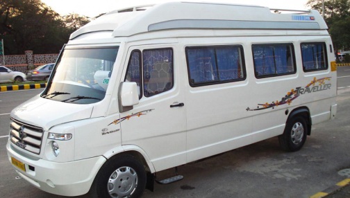 luxury-vans-on-rent-in-delhi2