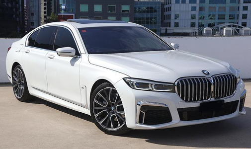 BMW 7 Series cars on Rent